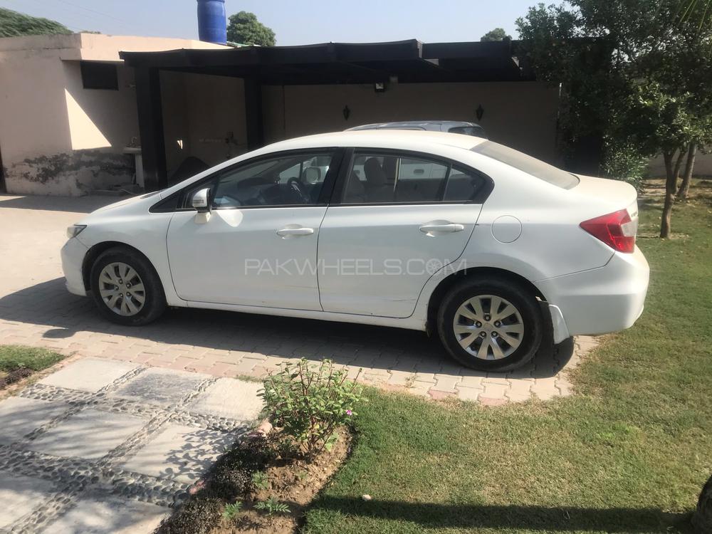 Honda Civic 2013 for Sale in Faisalabad Honda Civic 2013 for Sale in Faisalabad Image-5