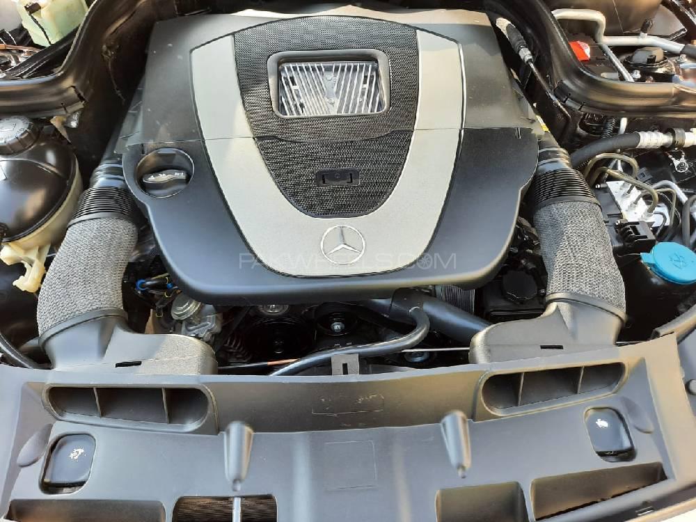 مرسڈیز بینز سی کلاس 2009 for Sale in لاہور مرسڈیز بینز سی کلاس 2009 for Sale in لاہور Image-15