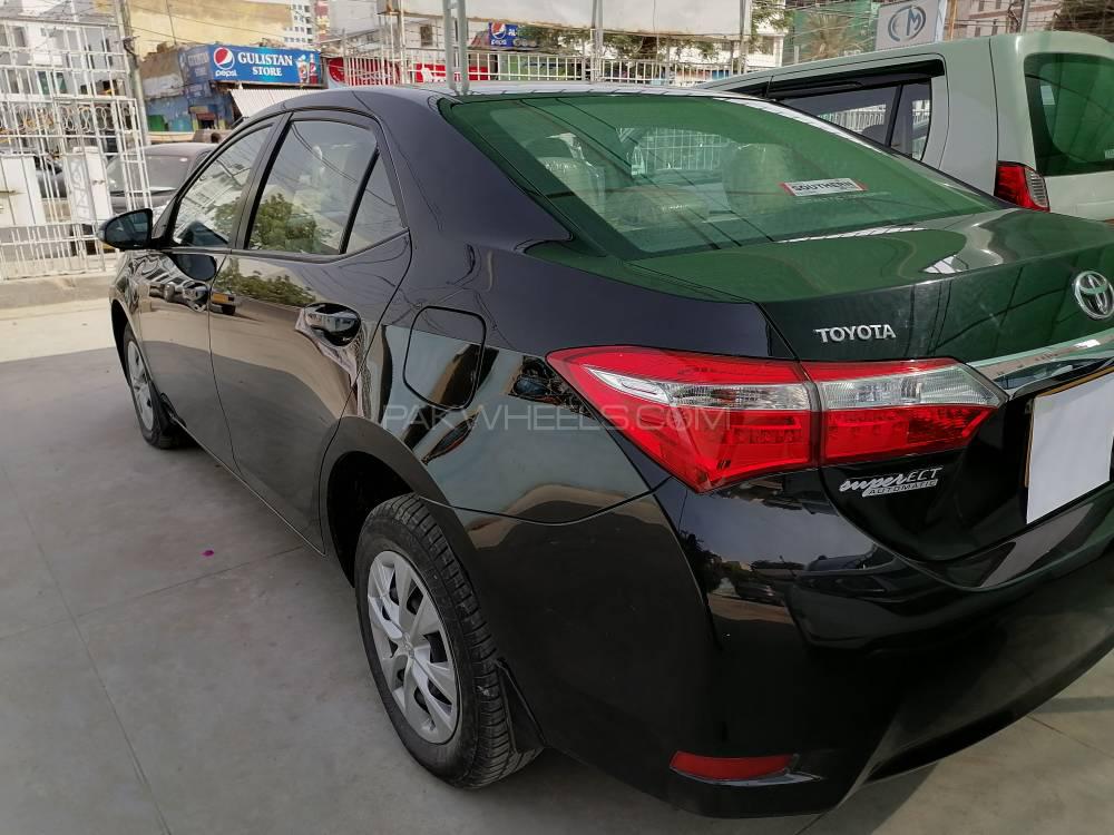 Toyota Corolla 2018 for Sale in Karachi Toyota Corolla 2018 for Sale in Karachi Image-9