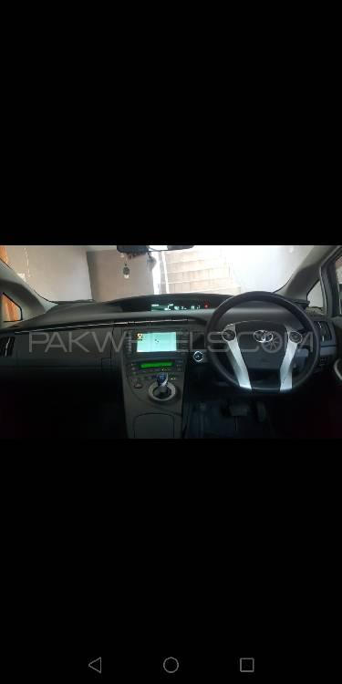 ٹویوٹا پریوس 2010 for Sale in راولپنڈی ٹویوٹا پریوس 2010 for Sale in راولپنڈی Image-6