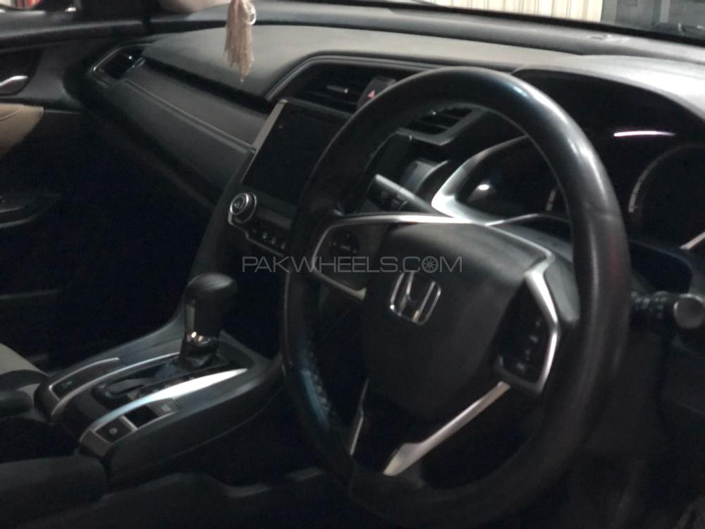 Honda Civic 2016 for Sale in Multan Honda Civic 2016 for Sale in Multan Image-7