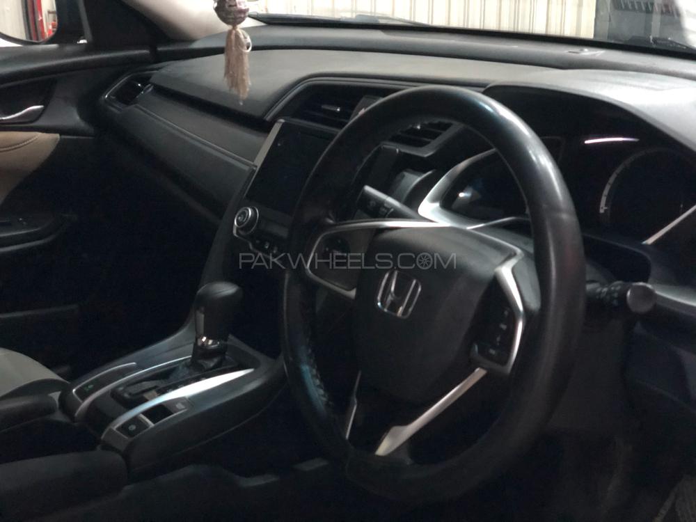 Honda Civic 2016 for Sale in Multan Honda Civic 2016 for Sale in Multan Image-9