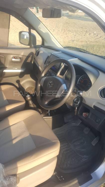 Suzuki Wagon R 2017 for Sale in Gujranwala Suzuki Wagon R 2017 for Sale in Gujranwala Image-10