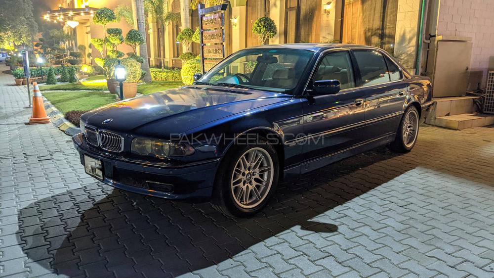 BMW 7 Series - 1996  BMW 7 Series - 1996  Image-3
