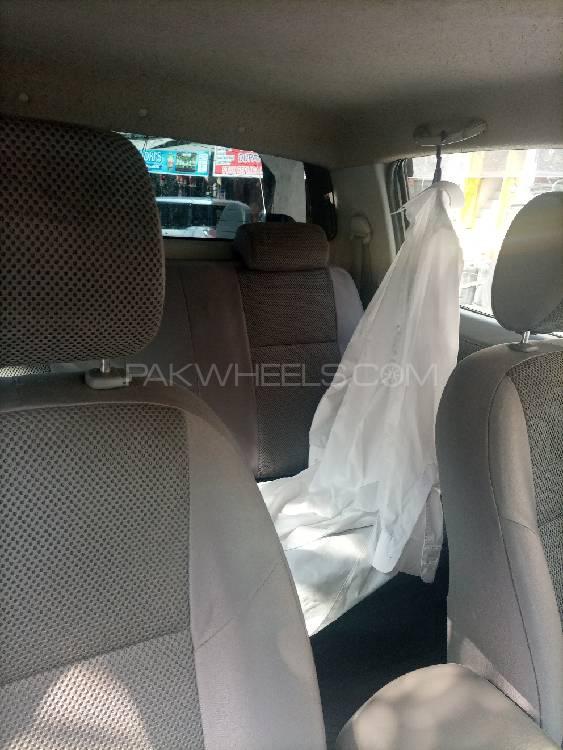 Toyota Hilux 2011 for Sale in Rawalpindi Toyota Hilux 2011 for Sale in Rawalpindi Image-2