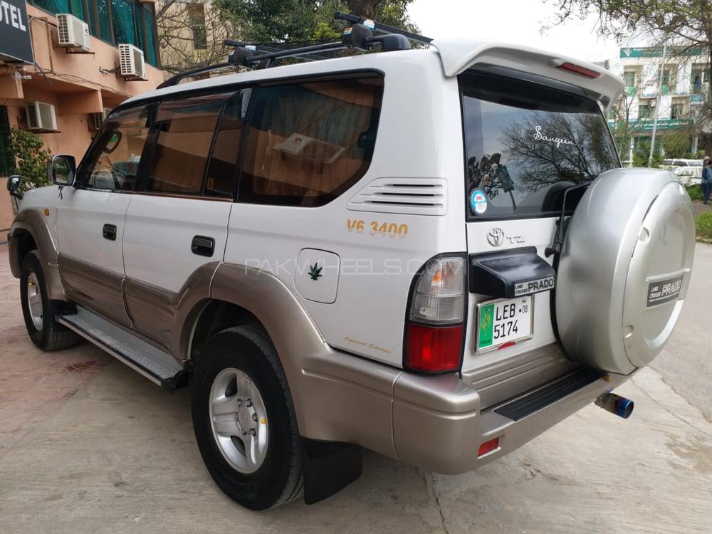 Toyota Prado 1996 for Sale in Swat Toyota Prado 1996 for Sale in Swat Image-3