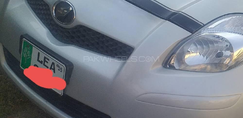 Toyota Vitz 2010 for Sale in Sialkot Toyota Vitz 2010 for Sale in Sialkot Image-4