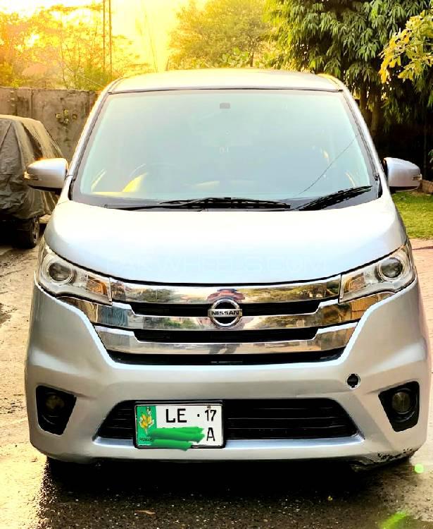 Nissan Dayz Highway Star 2014 for Sale in Lahore Nissan Dayz Highway Star 2014 for Sale in Lahore Image-3