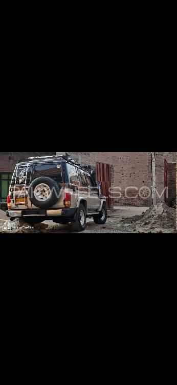 Toyota Prado 1990 for Sale in Peshawar Image-1