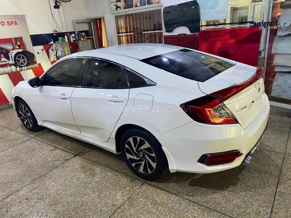 Honda Civic 2017 for Sale in Faisalabad Honda Civic 2017 for Sale in Faisalabad Image-4
