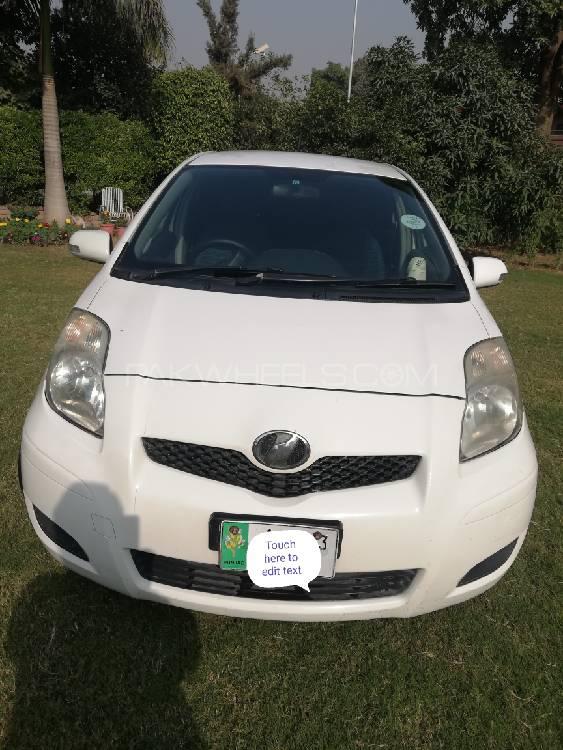 Toyota Vitz 2009 for Sale in Peshawar Image-1