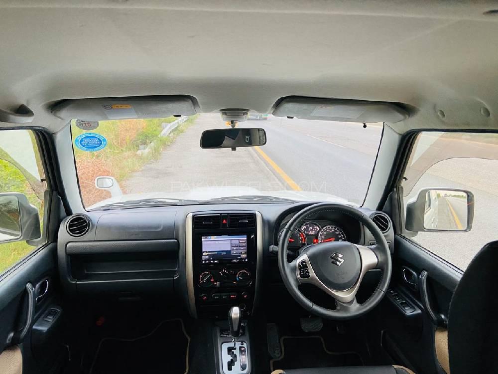 Suzuki Jimny 2015 for Sale in Murree Suzuki Jimny 2015 for Sale in Murree Image-10