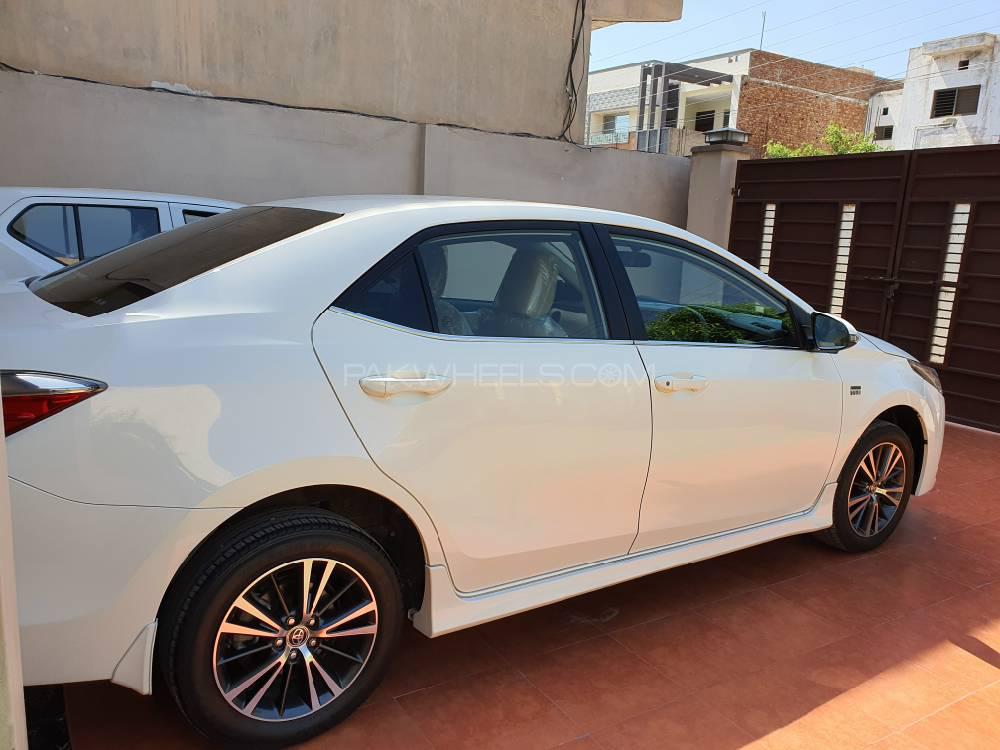 Toyota Corolla 2019 for Sale in Multan Toyota Corolla 2019 for Sale in Multan Image-9