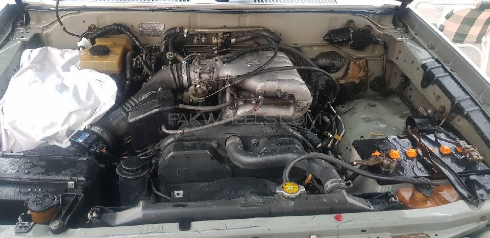 Toyota Prado 2002 for Sale in Lahore Toyota Prado 2002 for Sale in Lahore Image-12