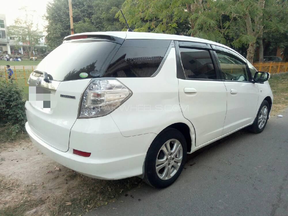 Honda Fit 2012 for Sale in Lahore Honda Fit 2012 for Sale in Lahore Image-18