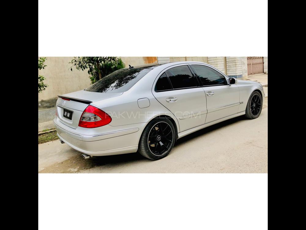 Mercedes Benz E Class 2003 for Sale in Peshawar Mercedes Benz E Class 2003 for Sale in Peshawar Image-2
