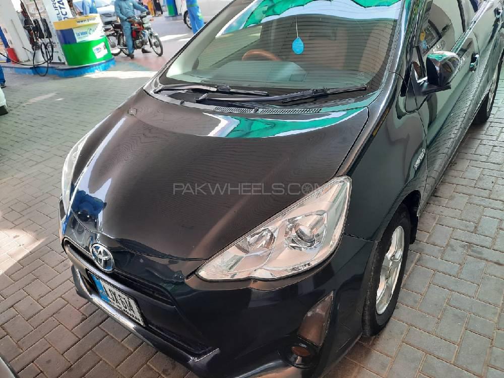 Toyota Aqua 2015 for Sale in Multan Toyota Aqua 2015 for Sale in Multan Image-3