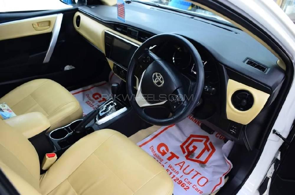 Toyota Corolla 2018 for Sale in Islamabad Toyota Corolla 2018 for Sale in Islamabad Image-11