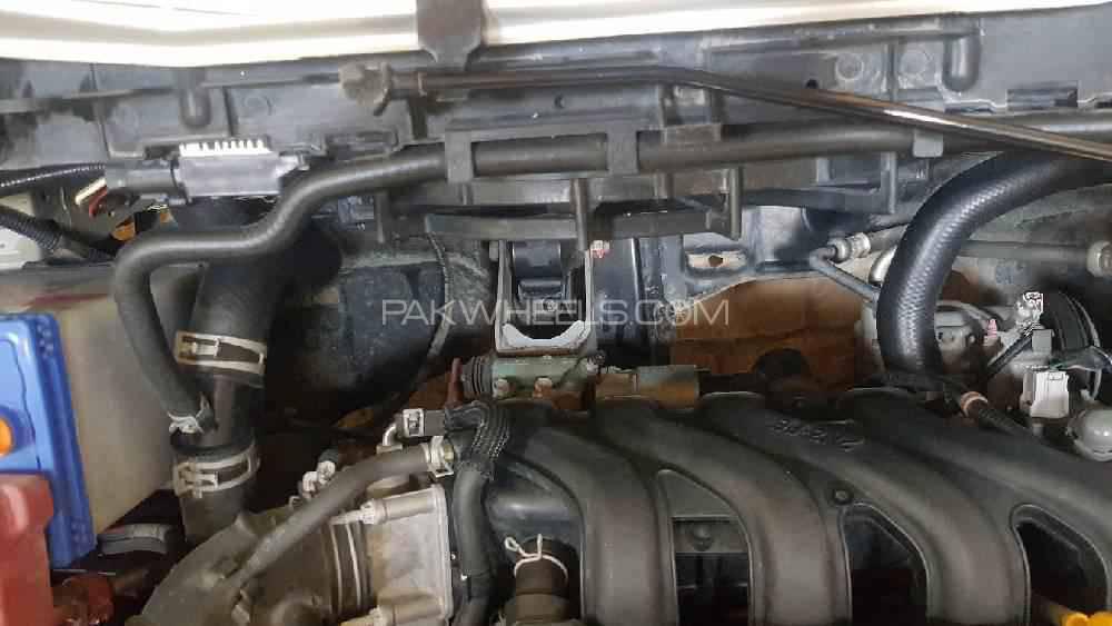 Toyota Corolla 2017 for Sale in Rahim Yar Khan Toyota Corolla 2017 for Sale in Rahim Yar Khan Image-5