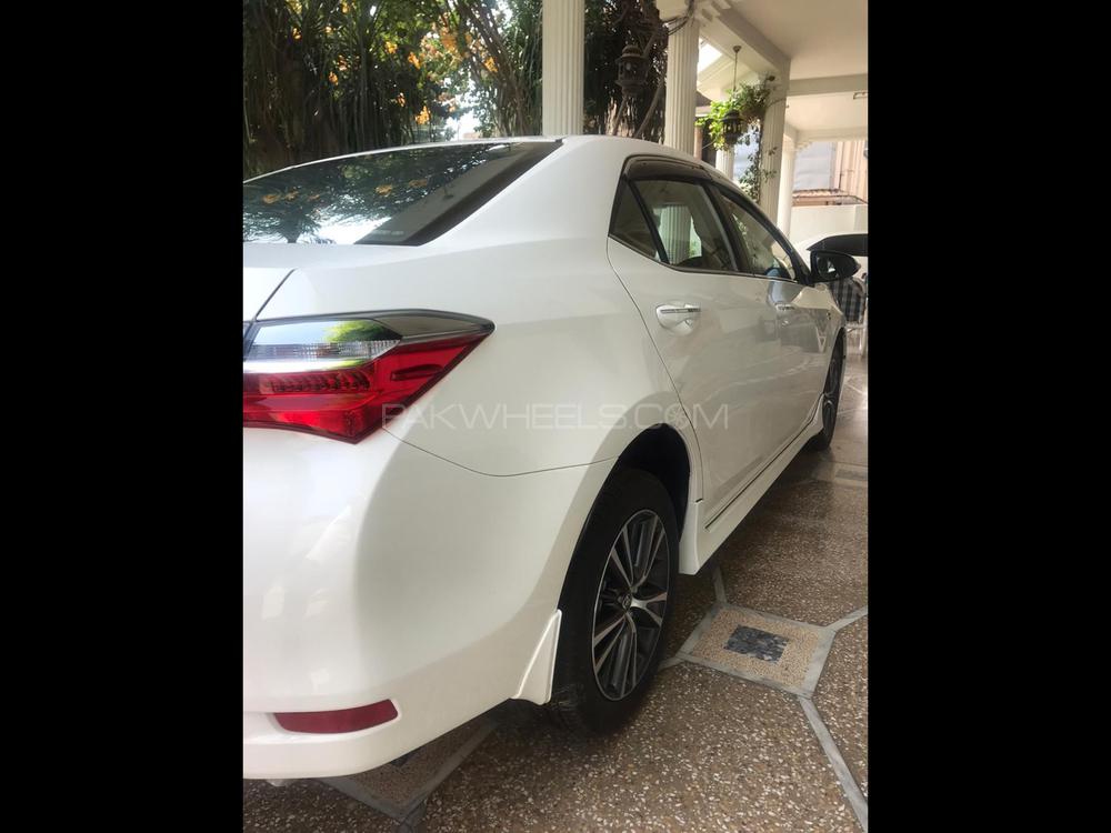 Toyota Corolla 2018 for Sale in Rawalpindi Toyota Corolla 2018 for Sale in Rawalpindi Image-5