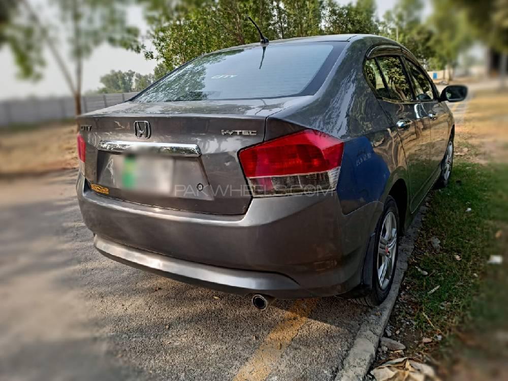 Honda City 2011 for Sale in Lahore Image-1