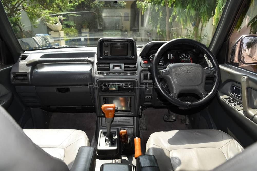 Mitsubishi Pajero 1993 for Sale in Multan Image-1