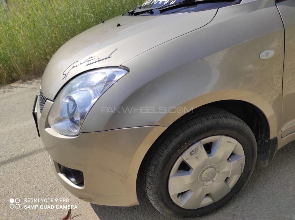 سوزوکی سوئفٹ 2015 for Sale in کراچی سوزوکی سوئفٹ 2015 for Sale in کراچی Image-3