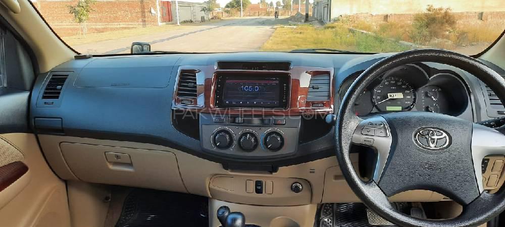 Toyota Hilux 2014 for Sale in Jhang Toyota Hilux 2014 for Sale in Jhang Image-20
