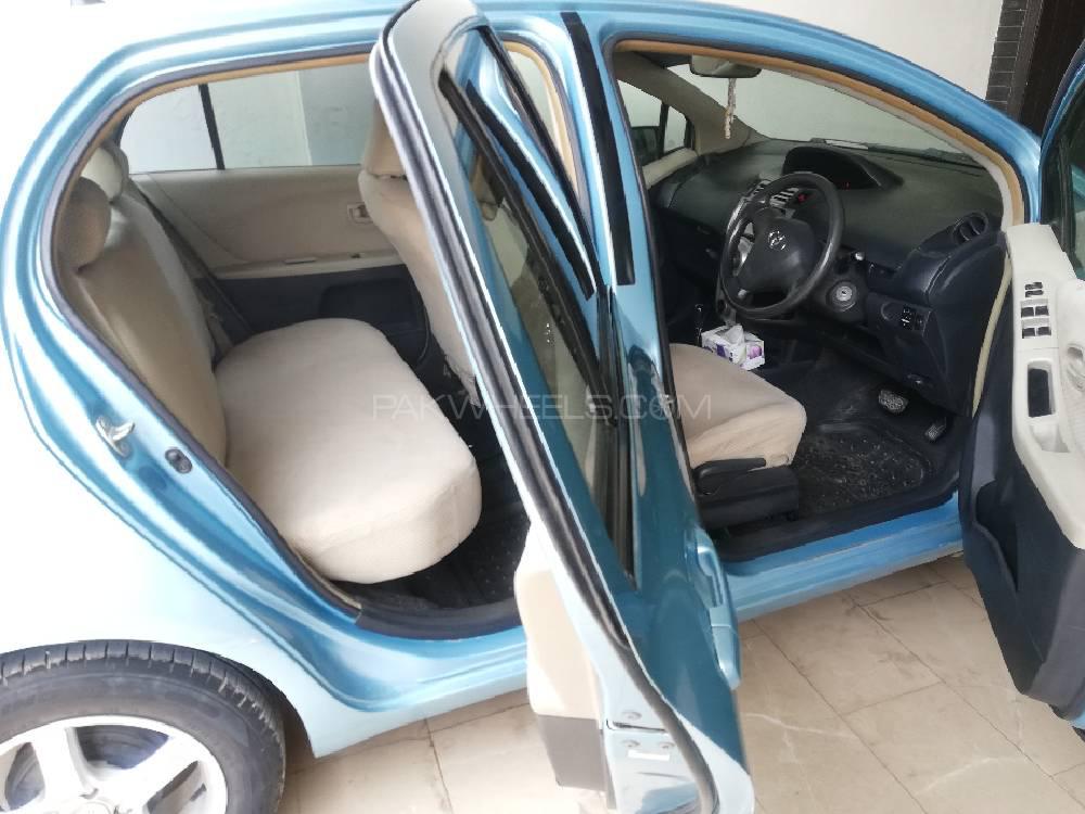 Toyota Vitz 2007 for Sale in Islamabad Image-1