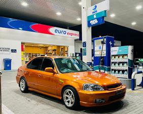 ہونڈا سوک - 2000