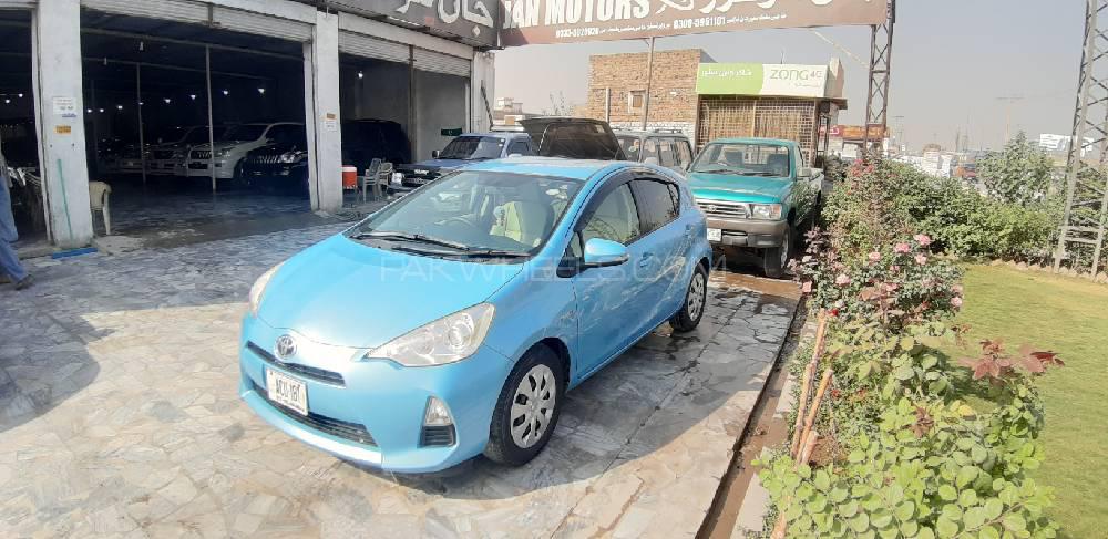 Toyota Aqua 2013 for Sale in Peshawar Image-1