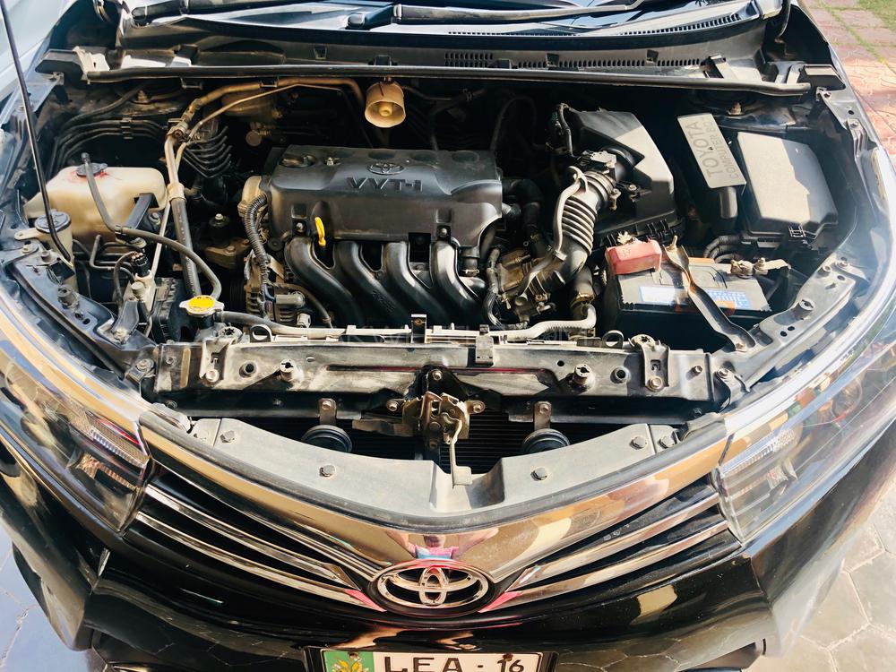 Toyota Corolla 2016 for Sale in Lahore Toyota Corolla 2016 for Sale in Lahore Image-6