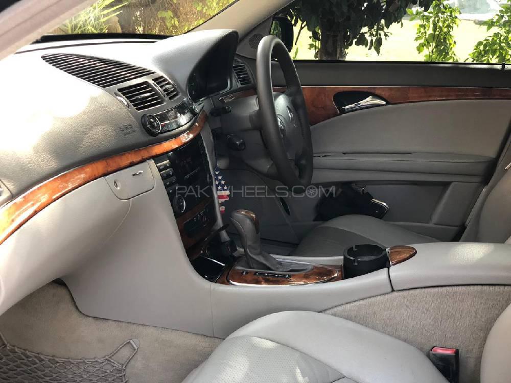 مرسڈیز بینز ای کلاس 2003 for Sale in پشاور مرسڈیز بینز ای کلاس 2003 for Sale in پشاور Image-18