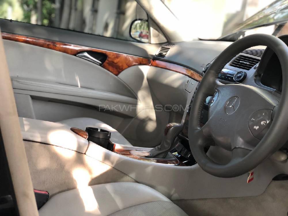 مرسڈیز بینز ای کلاس 2003 for Sale in پشاور مرسڈیز بینز ای کلاس 2003 for Sale in پشاور Image-16