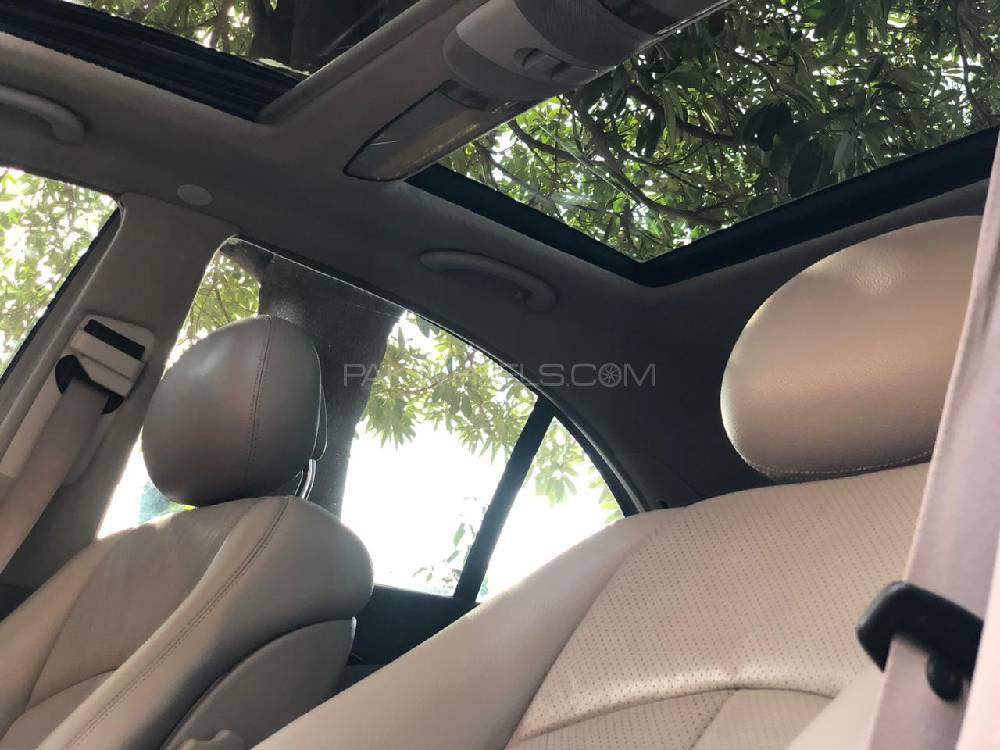 مرسڈیز بینز ای کلاس 2003 for Sale in پشاور مرسڈیز بینز ای کلاس 2003 for Sale in پشاور Image-17
