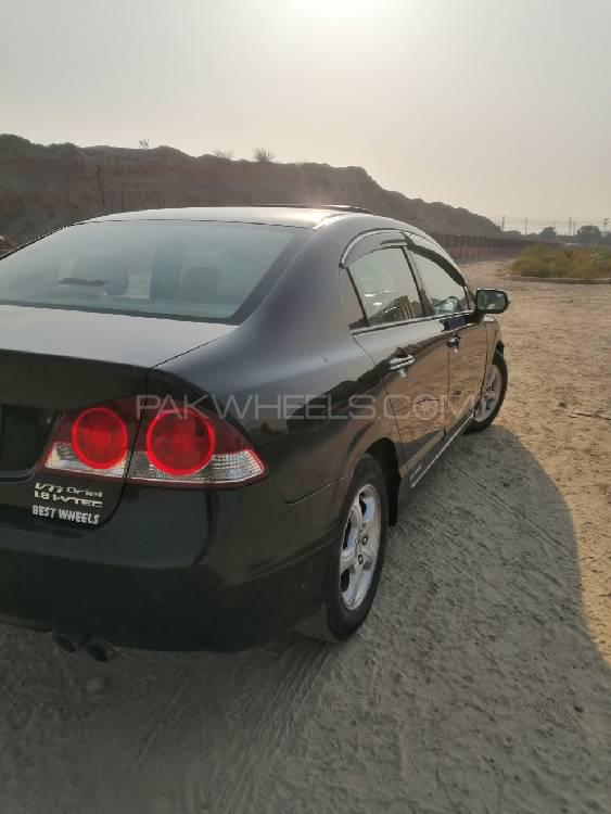 Honda Civic 2010 for Sale in Lahore Honda Civic 2010 for Sale in Lahore Image-6