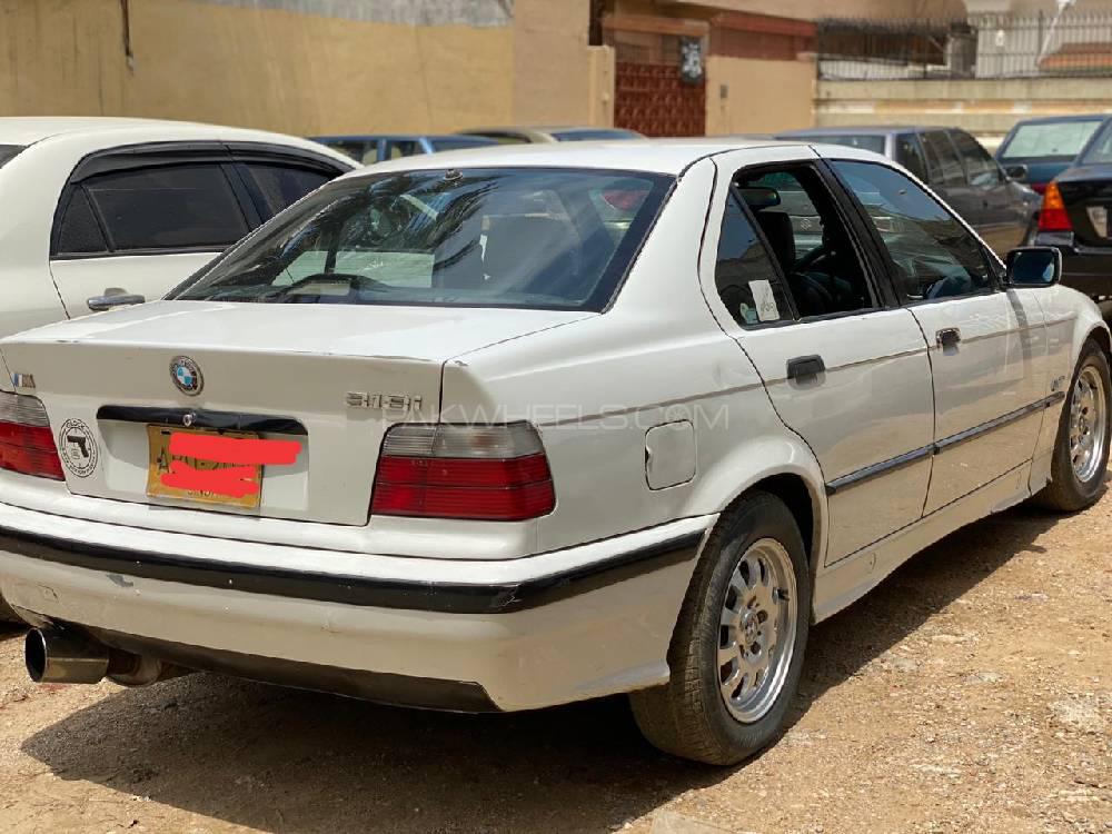 بی ایم ڈبلیو 3 سیریز 1998 for Sale in کراچی بی ایم ڈبلیو 3 سیریز 1998 for Sale in کراچی Image-4