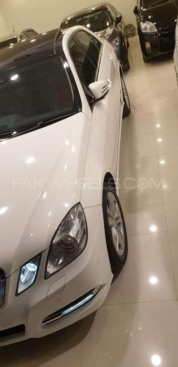 Mercedes Benz E Class 2013 for Sale in Rawalpindi Mercedes Benz E Class 2013 for Sale in Rawalpindi Image-3