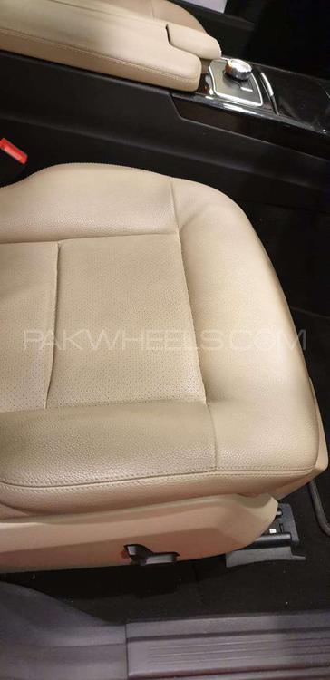 Mercedes Benz E Class 2013 for Sale in Rawalpindi Mercedes Benz E Class 2013 for Sale in Rawalpindi Image-11