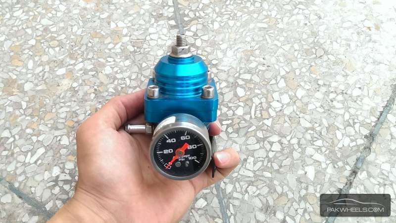 Fuel Pressure Regulator FPR Image-1