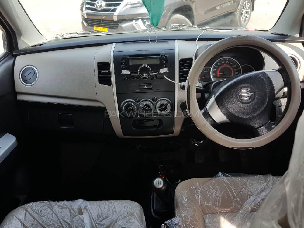 Suzuki Wagon R 2017 for Sale in Karachi Suzuki Wagon R 2017 for Sale in Karachi Image-7
