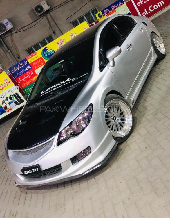 Honda Civic - 2010  Honda Civic - 2010  Image-5