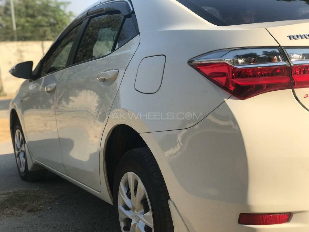 Toyota Corolla 2018 for Sale in Lahore Toyota Corolla 2018 for Sale in Lahore Image-8