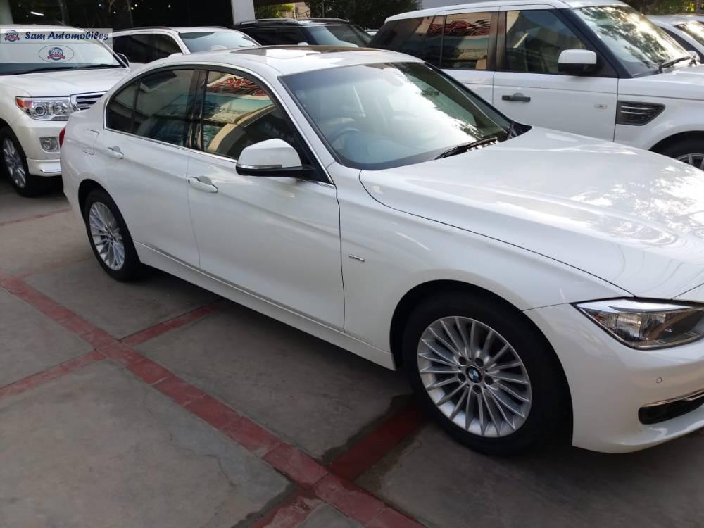بی ایم ڈبلیو 3 سیریز 2014 for Sale in کراچی بی ایم ڈبلیو 3 سیریز 2014 for Sale in کراچی Image-3