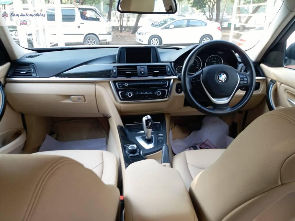 بی ایم ڈبلیو 3 سیریز 2014 for Sale in کراچی بی ایم ڈبلیو 3 سیریز 2014 for Sale in کراچی Image-7
