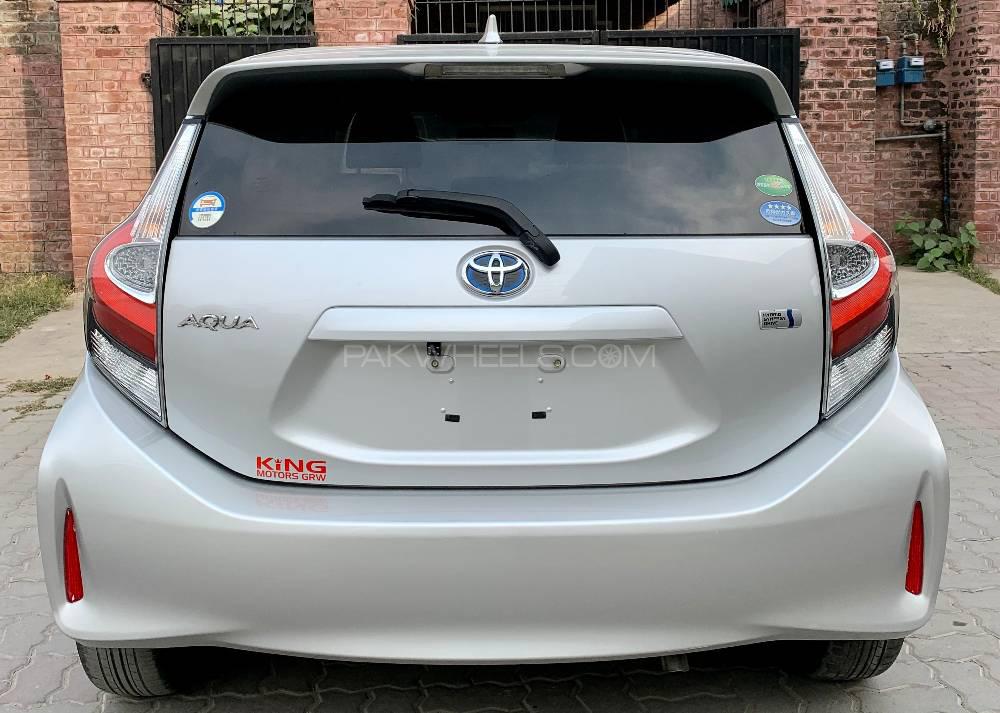 Toyota Aqua 2017 for Sale in Sialkot Toyota Aqua 2017 for Sale in Sialkot Image-5