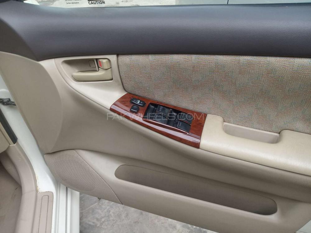 Toyota Corolla 2004 for Sale in Gujranwala Toyota Corolla 2004 for Sale in Gujranwala Image-10