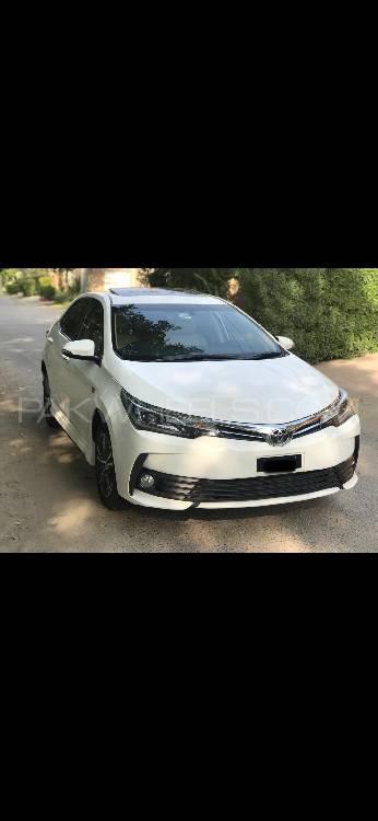 Toyota Corolla 2018 for Sale in Peshawar Image-1