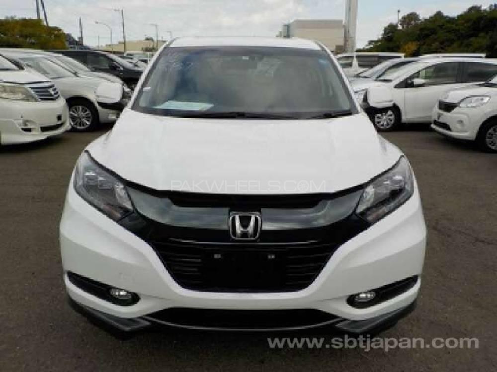 Honda Vezel 2015 for Sale in Lahore Image-1