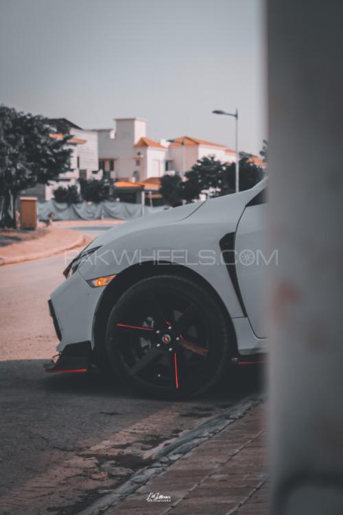 Honda Civic - 2021  Honda Civic - 2021  Image-2